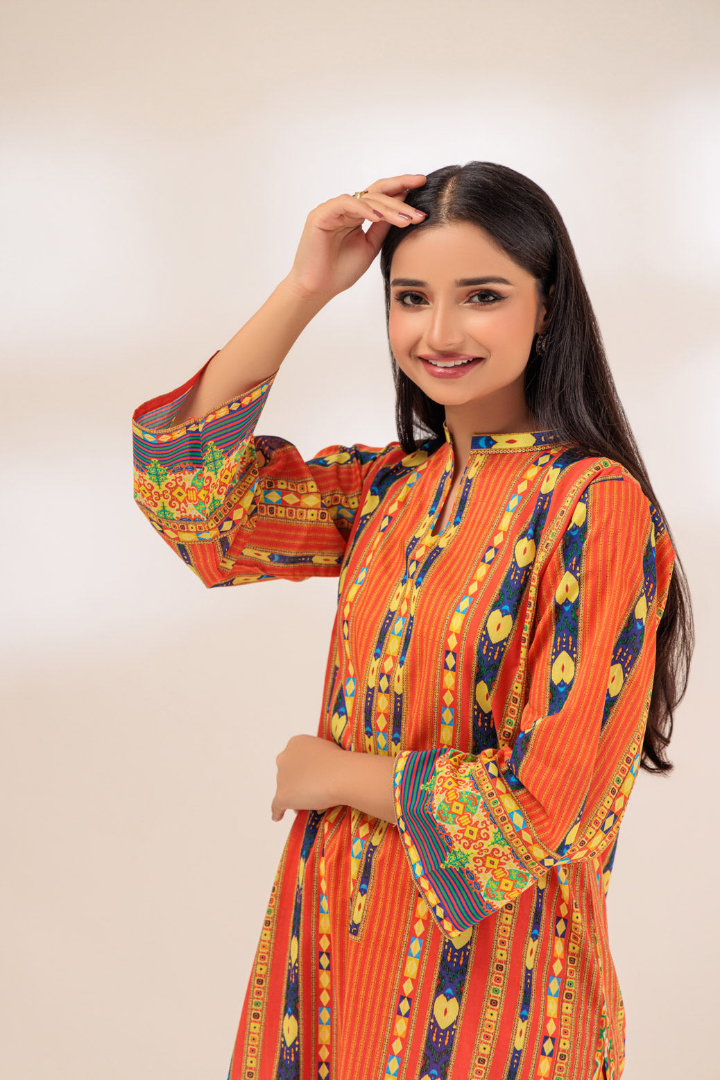 RED-LAWN-2 PIECE (AAK232P05)