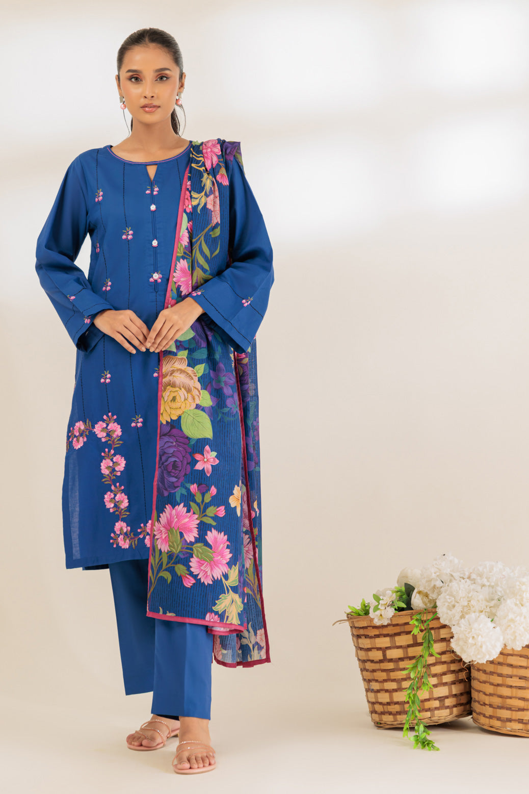 BLUE-CAMBRIC-3 PIECE (BS1243P06)